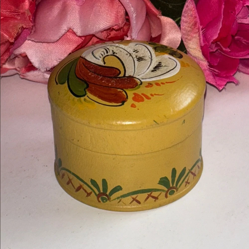 Rosemaling Ring Box Frozen Decor Norwegian Ring Box Vintage Hand Painted Box